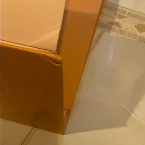 Large unassembled Louis Vuitton box - Picture 7 of 13